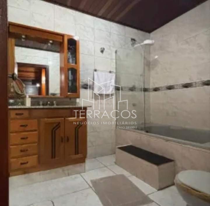 Área de serviço — casa de 4 quartos 404m² venda em Jardim São Luis, Jundiaí SP R$ 848.000