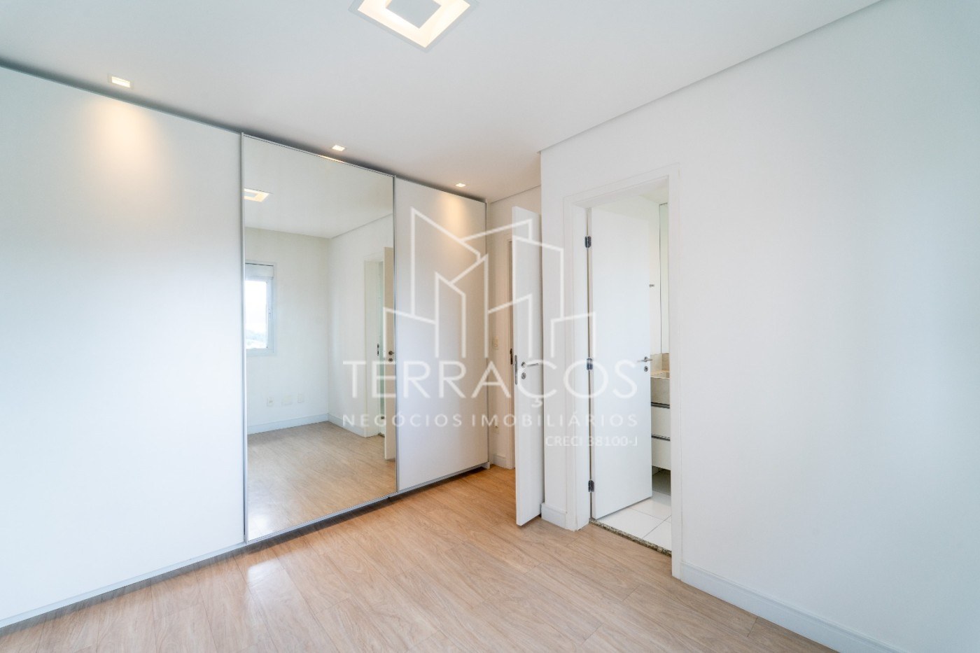 Área de serviço — apartamento de 3 quartos 128m² venda em Anhangabaú, Jundiaí SP R$ 1.600.000